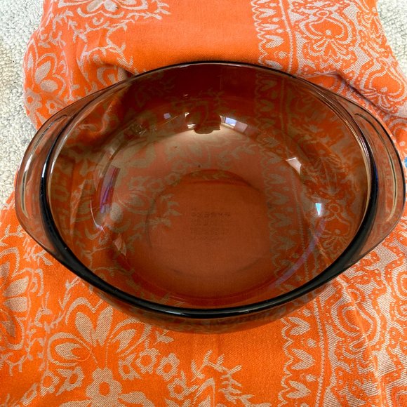 CORNING PYREX — mixing bowl/casserole dish - Picture 3 of 3